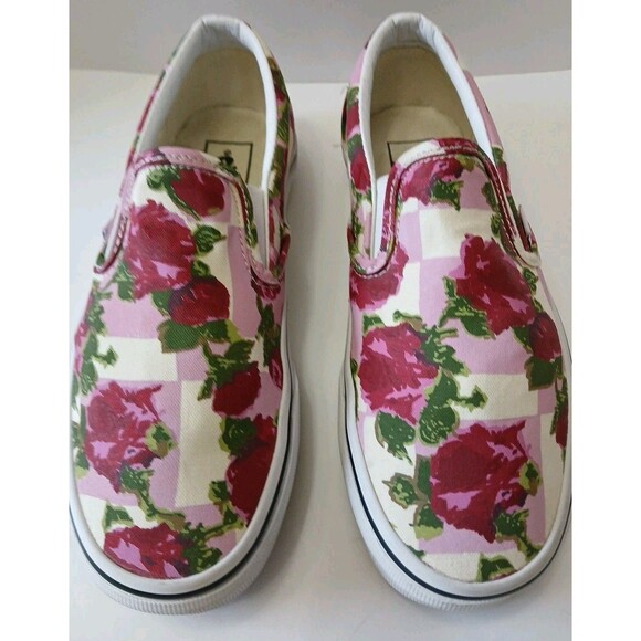 Vans Classic Slip-on Romantic Floral Canvas Pink  Shoes  Womens 7-Mens 5.5 - Picture 1 of 16
